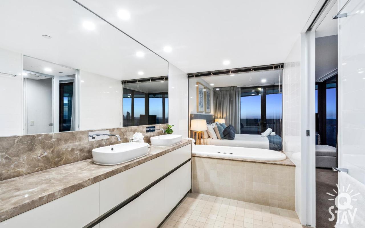 2 & 3 Bedroom Ocean View Apartments At Soul Surfers Paradise - Q Stay Голд-Кост Екстер'єр фото