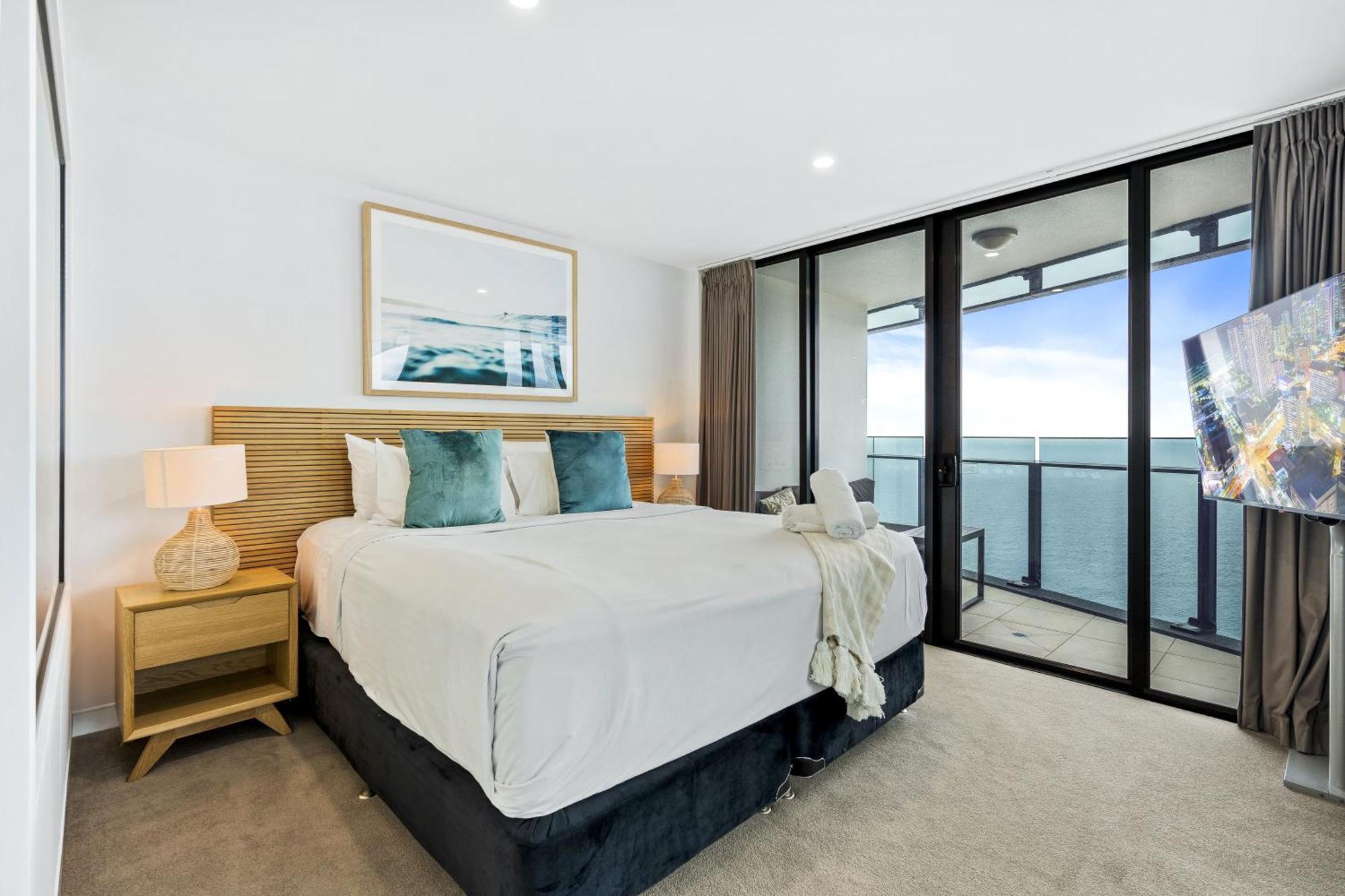 2 & 3 Bedroom Ocean View Apartments At Soul Surfers Paradise - Q Stay Голд-Кост Екстер'єр фото